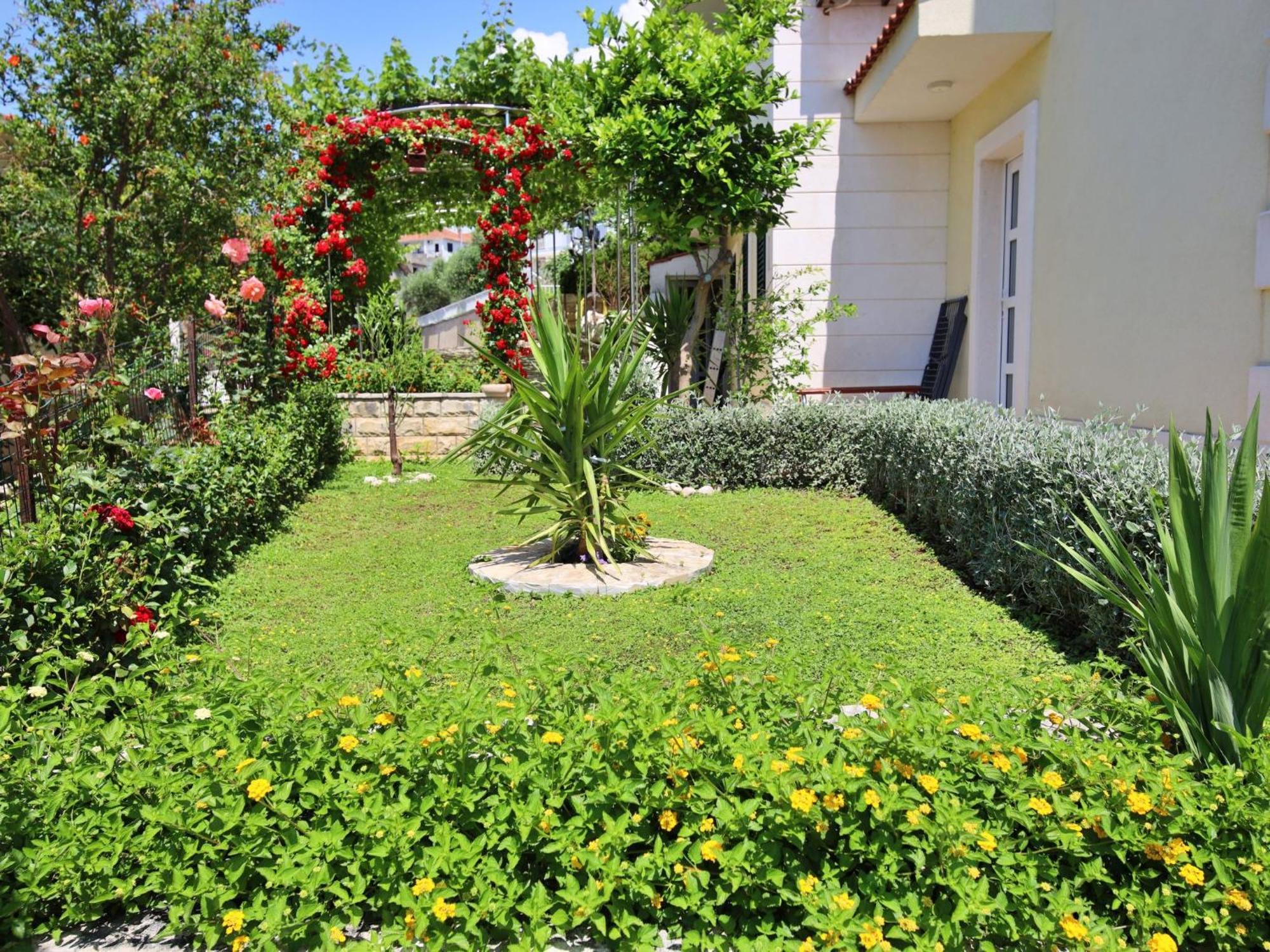 Apartment Villa Andjelka-6 By Interhome Trogir Buitenkant foto